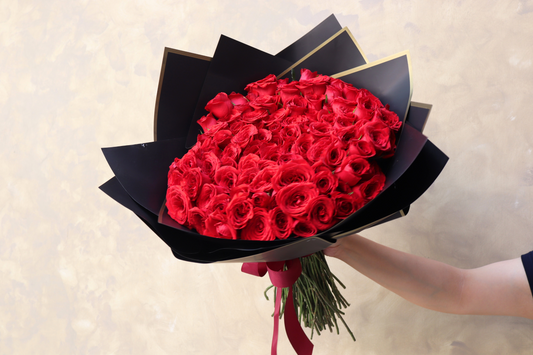 Ramo con 100 rosas